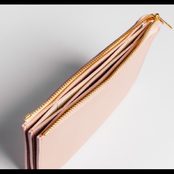 New Leather Valet Pencil Pouch (Nude) - Picture 3 of 3